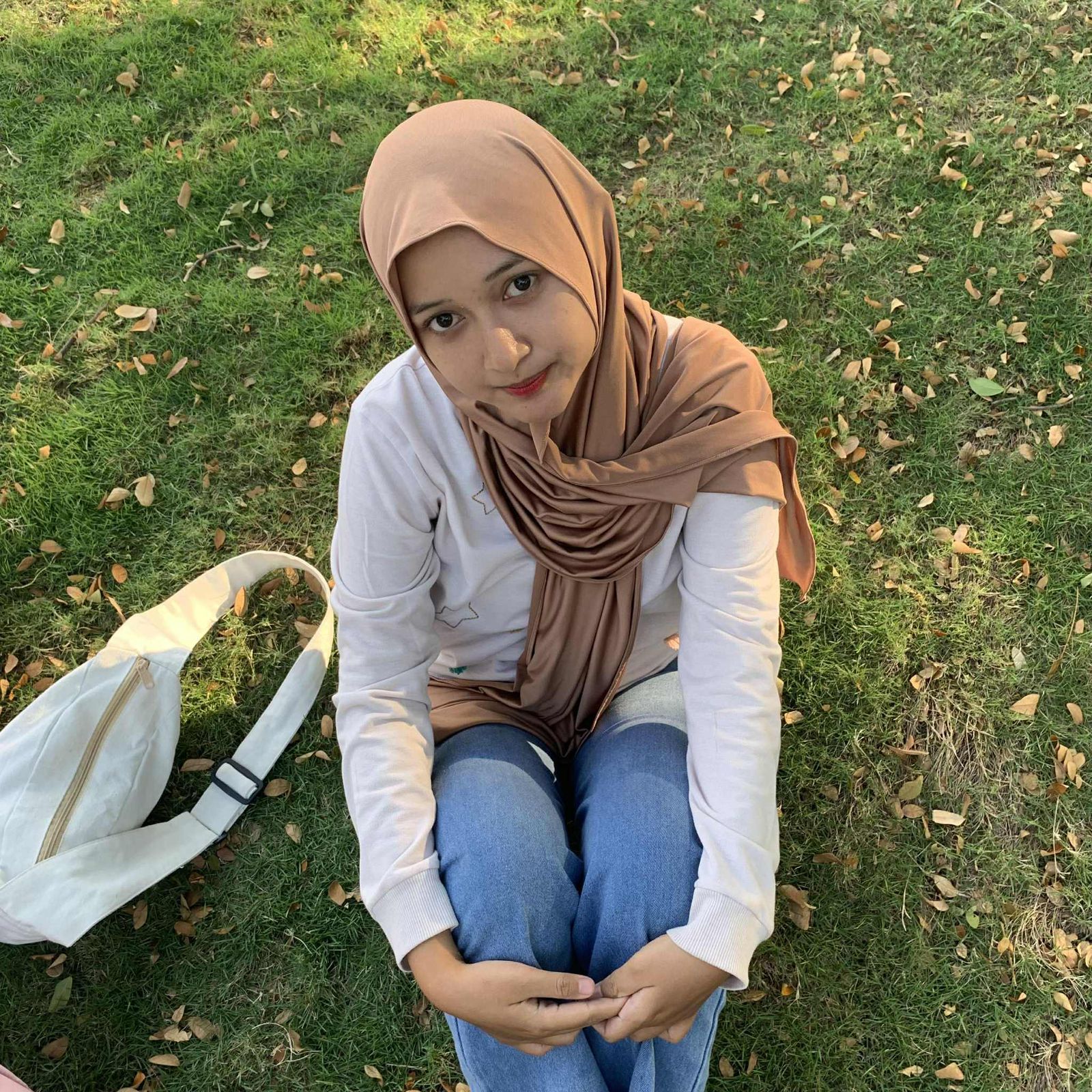 Gambar kak Galuh Karnia Sasmitya