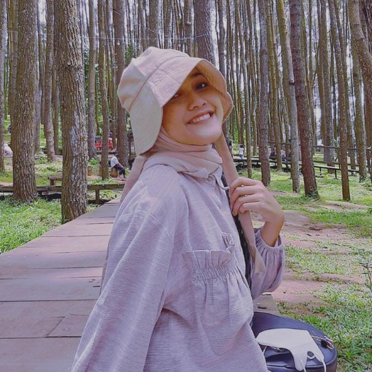 Gambar kak Eni Irnawati 